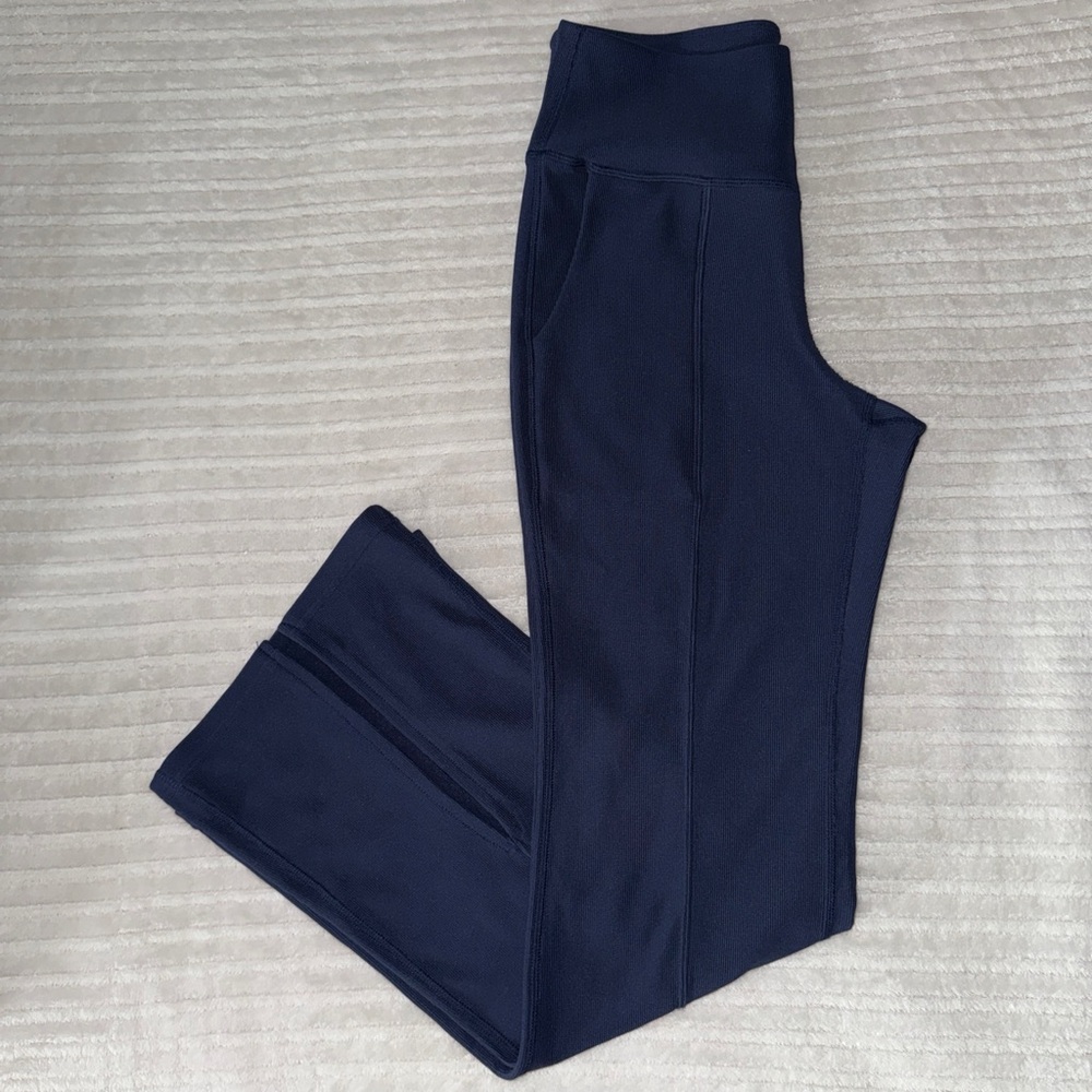 Women's High-Rise Navy pants